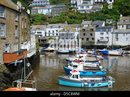 Angelboote/Fischerboote in Polperro Hafen Cornwall England uk Stockfoto