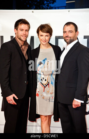 Ken Duken, Julia Koschitz und Juergen Maurer bei der Premiere von "Das Wunder von Kärnten" beim Filmfest Hamburg im Cinemaxx Film Stockfoto