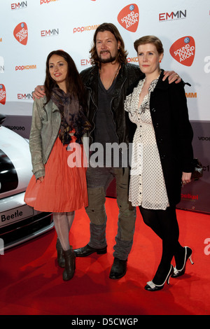 Rea Garvey und seine Frau Josephine Garvey und seine Schwester in der europäischen Musik und Media Night im E-Werk. Berlin, Deutschland. Stockfoto