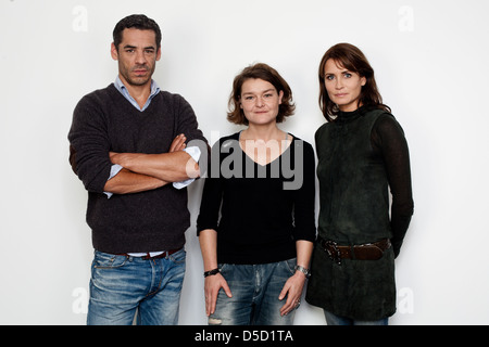 Tobias Oertel, Direktor Franziska Meletzky und Anja Kling bei einem Fototermin für den Film "Es ist ch Nicht Vorbei" an Das Stockfoto