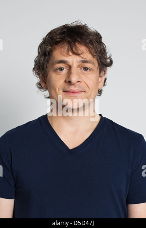 Volker Zack Michalowski bei einem Fototermin für ARD TV-Serie "Sechs Auf Einen Streich" in den Briese Studios. Hamburg, Deutschland- Stockfoto