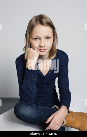 Meira Durand bei einem Fototermin ARD TV-Serie "Sechs Auf Einen Streich" in den Briese Studios. Hamburg, Deutschland - 20.10.2011. Stockfoto