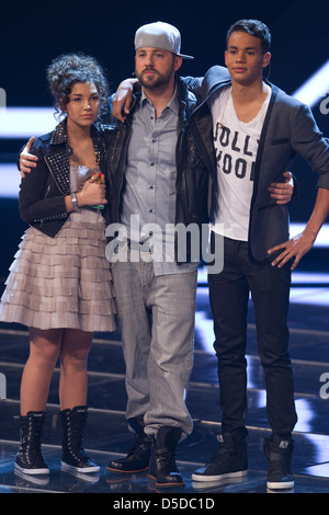 Monique Simon, Das Bo, Kassim Auale bei X-Factor Show im MMC Coloneum. Köln, Deutschland. 08.112011 Stockfoto