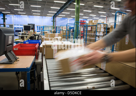 Berlin, Deutschland, Mitarbeiter von GO Express und Logistik Berlin Stockfoto