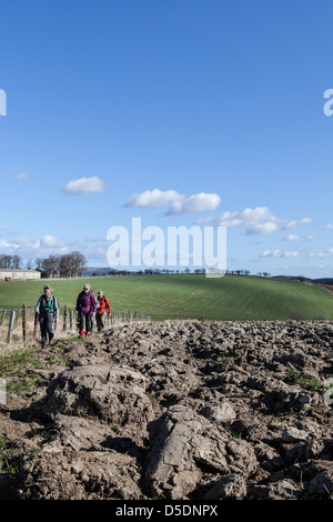 Wanderer auf der Clashmach in Schottland. Stockfoto