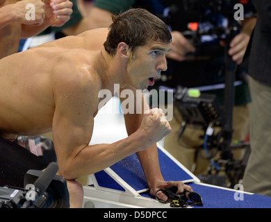 Michael Phelps (USA) Prost in seinem Team. Schwimmen-Finale Stockfoto