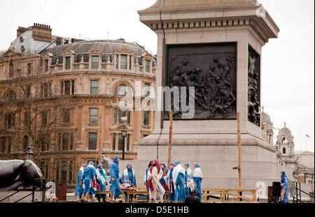 Die Passion Jesu durch die Wintershall Spieler, Trafalgar Square, London, England am gut Freitag, 29. März 2013 durchgeführt. Dies ist die erste Passionsspiele, die live im Internet übertragen werden. Stockfoto