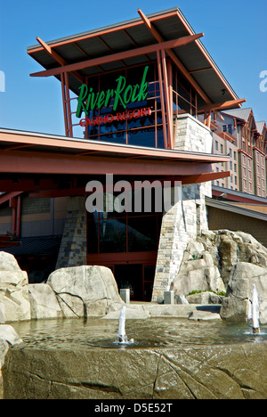 Brunnen Sie, Felsenpool River Rock Casino Resort Hotel komplex Richmond BC Kanada Stockfoto