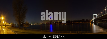 Kölner Stadt Rhein Fluss Abend panorma Stockfoto