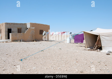 Beduinen-Haus in der syrisch-arabischen Wüste (syrische Wüste), Syrien Stockfoto