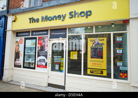 Fassade des Geldes Shop einen modernen Pfandleiher The Parade Leamington Spa Warwickshire UK Stockfoto