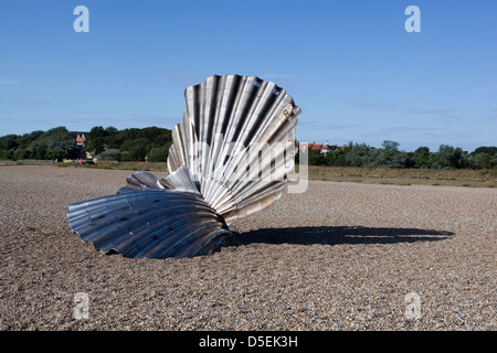 Maggi Hamblings Jakobsmuschel Skulptur in Aldeburgh Stockfoto