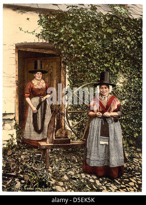 [Walisischen Spinner und Spinnrad, Wales] (LOC) Stockfoto