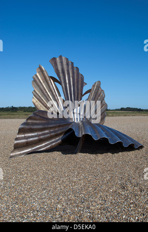 Jakobsmuschel Skulptur zu feiern Benjamin Britten von Maggi Hambling in Aldeburgh Stockfoto