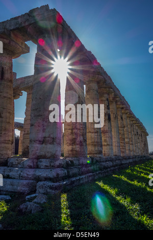 Graeco-Römischen Tempel in Paestum, Campagna, Italien. Stockfoto