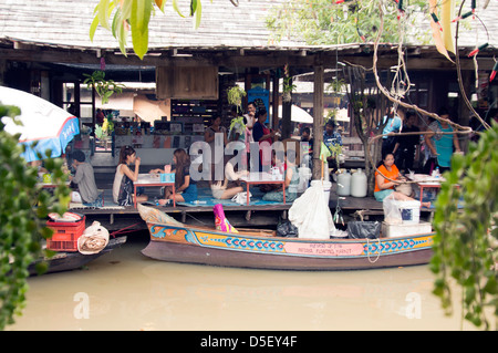 Kulissen der "Floating Market" in Pattaya, Thailand Stockfoto