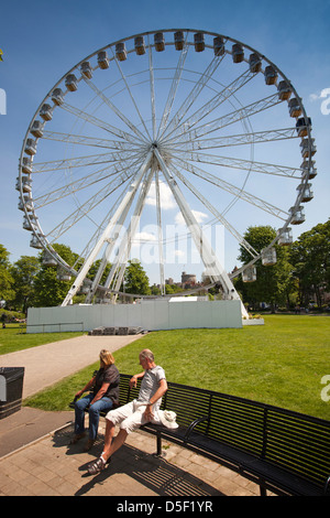 England, Berkshire, Windsor, Royal Windsor Rad in Alexandra Gardens Stockfoto