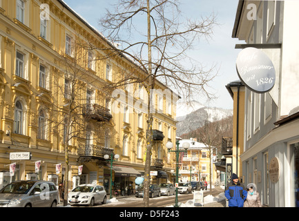 Einem reich verzierten alten Gebäude in der Stadt Bad Ischl in der Nähe von Salzburg, Österreich Stockfoto