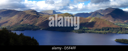 Katze-Glocken fielen, Nationalpark Lake District, Cumbria County, England, UK. Katze Glocken fiel ist eines der 214 Wainwright Spaziergänge fiel Stockfoto