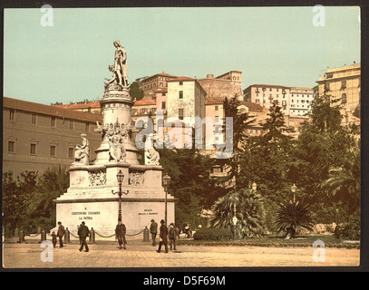 Das Kolumbus-Denkmal in Genua, Italien, ehrt den berühmten Entdecker Christoph Kolumbus, dessen Denkmal als historisches und kulturelles Symbol in der Stadt dient. Stockfoto