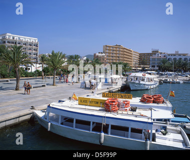 Kreuzfahrt-Ausflugsschiffe, Passeig de ses Fonts, West End, Sant Antoni de Portmany (San Antonio), Ibiza, Balearen, Spanien Stockfoto