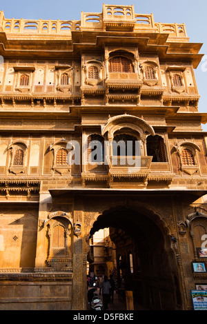 Architektonisches Detail Patwon Ki Haveli in Jaisalmer, Rajasthan, Indien Stockfoto