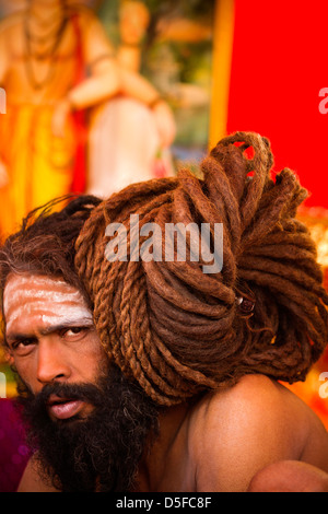 Porträt von Sadhu Kumbh Mela Festival, Allahabad, Uttar Pradesh, Indien Stockfoto