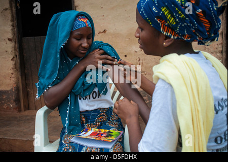 Afrikanische muslimische Mädchen auf einen Workshop zum Thema HIV / AIDS in Bamenda Kamerun Stockfoto