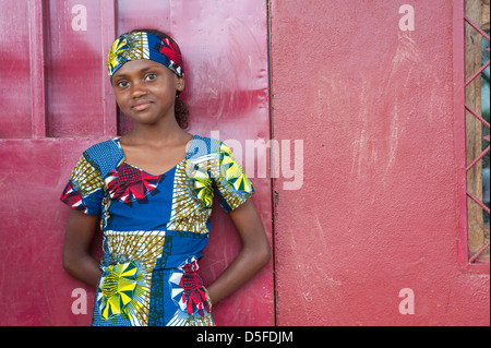 Muslimische Mädchen in der Nähe von Bamenda Kamerun Stockfoto