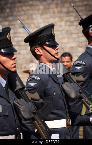 Berkshire, Windsor, Castle Hill, England, Royal Air Force Regiment changing of the guard Stockfoto