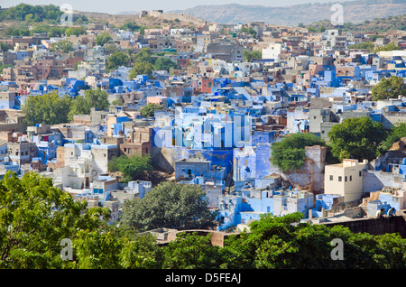 Blick auf die blaue Stadt Jodhpur in Rajasthan, Indien Stockfoto