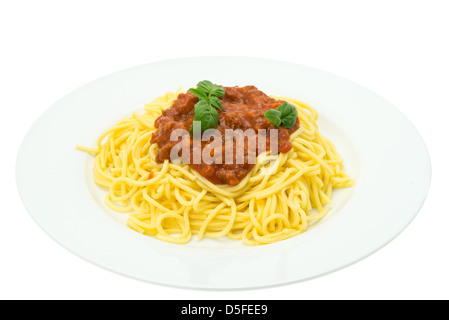 Spaghetti alla Bolognese - Studio gedreht mit weißem Hintergrund Stockfoto