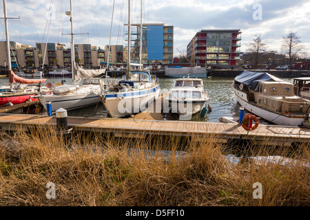 Boote auf dem Fluss Avon im Zentrum von Bristol, UK Stockfoto