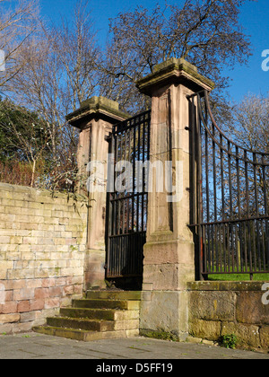 Tor zum St James Garten in Liverpool UK Stockfoto