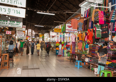 Bogyoke Aung San-Markt, auch bekannt als H G Scott Market, Yangon (Rangoon), Myanmar (Burma) Stockfoto