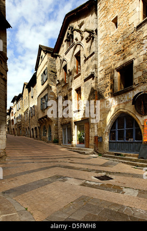 Gepflasterte Straße in St. Antonin Noble Val, Tarn et Garonne, Frankreich Stockfoto