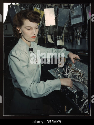 Elektronik-Techniker, Goodyear Aircraft Corp., Akron, Ohio (LOC) Stockfoto