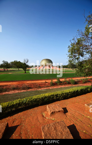 Auroville Matrimandir in Tamil Nadu. Stockfoto