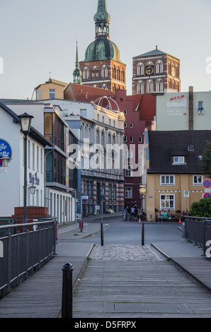 Stadtansichten aus Stralsund in Deutschland Stockfoto