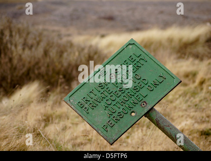 Alten British Steel Schild neben der Corus Stahl arbeitet in Redcar Stockfoto