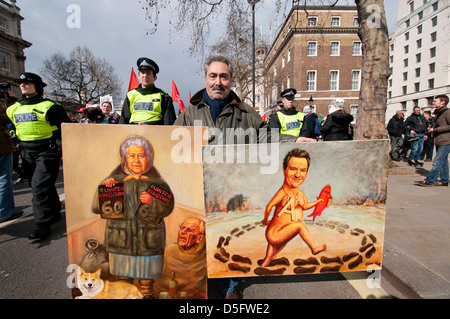 Demonstration im Zentrum von London gegen Kürzungen der Sozialleistungen und die umstrittene Schlafzimmer Steuern (einen Schnitt auf Wohngeld Stockfoto