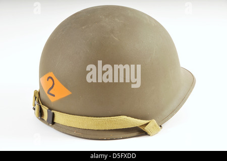 Weltkrieg zwei uns Army Rangers M1 Helm auf einem einfarbigen Hintergrund. Stockfoto