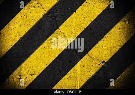Schwarz-gelb "under Construction" zu unterzeichnen, über ein Grunge-Textur Stockfoto
