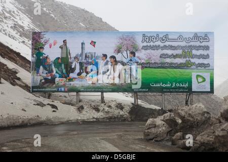 Plakatwand mit Mobile hinzufügen (Etisalat) in Afghanistan Stockfoto