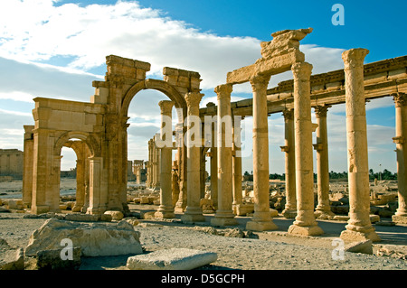 Triumphbogen, 2 Cent Palmyra, römisches Syrien, syrisch (IS-Kämpfer haben den ikonischen Triumphbogen in Palmyra zerstört) Stockfoto