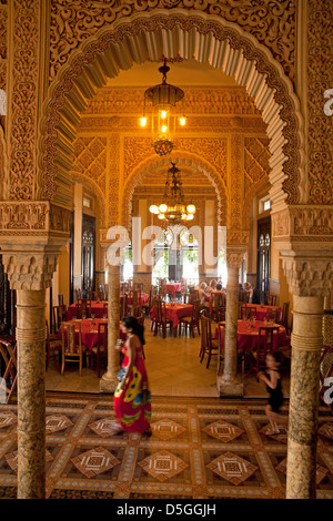 die maurischen Palacio de Valle oder Valle Palace in Punta Gorda, Bahía de Cienfuegos, Cienfuegos, Kuba, Caribbean Stockfoto