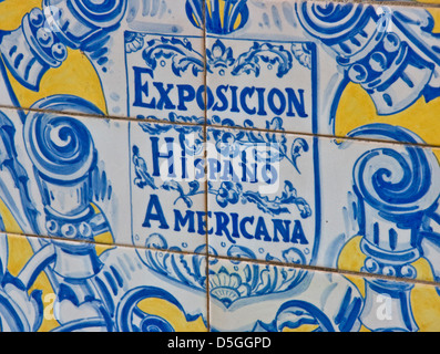 Keramik Kachel-Design mit Azulejos Plaza Espana Maria Luisa Park Sevilla Andalusien Spanien Europa Stockfoto