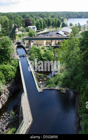 Die Wasserbrücke Aquädukt in Dalsland Schweden gehört ein Kanalsystem mit Schlösser, Aquädukte und große Seen. Stockfoto