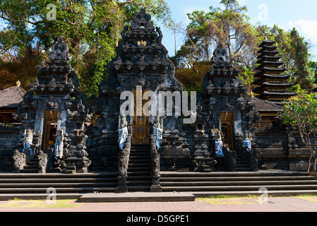 Eingangstor in Goa Lawah Fledermaushöhle Tempel, Bali, Indonesien Stockfoto