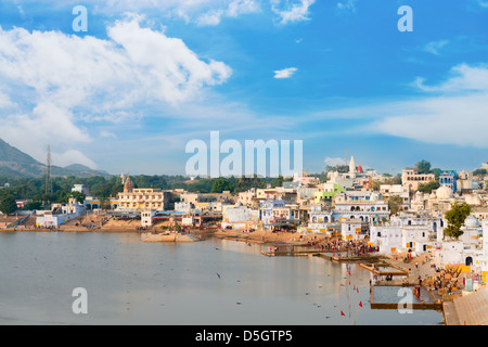 Blick auf den Heiligen heiligen Ort für Hindus Stadt Pushkar, Rajasthan, Indien. Stockfoto